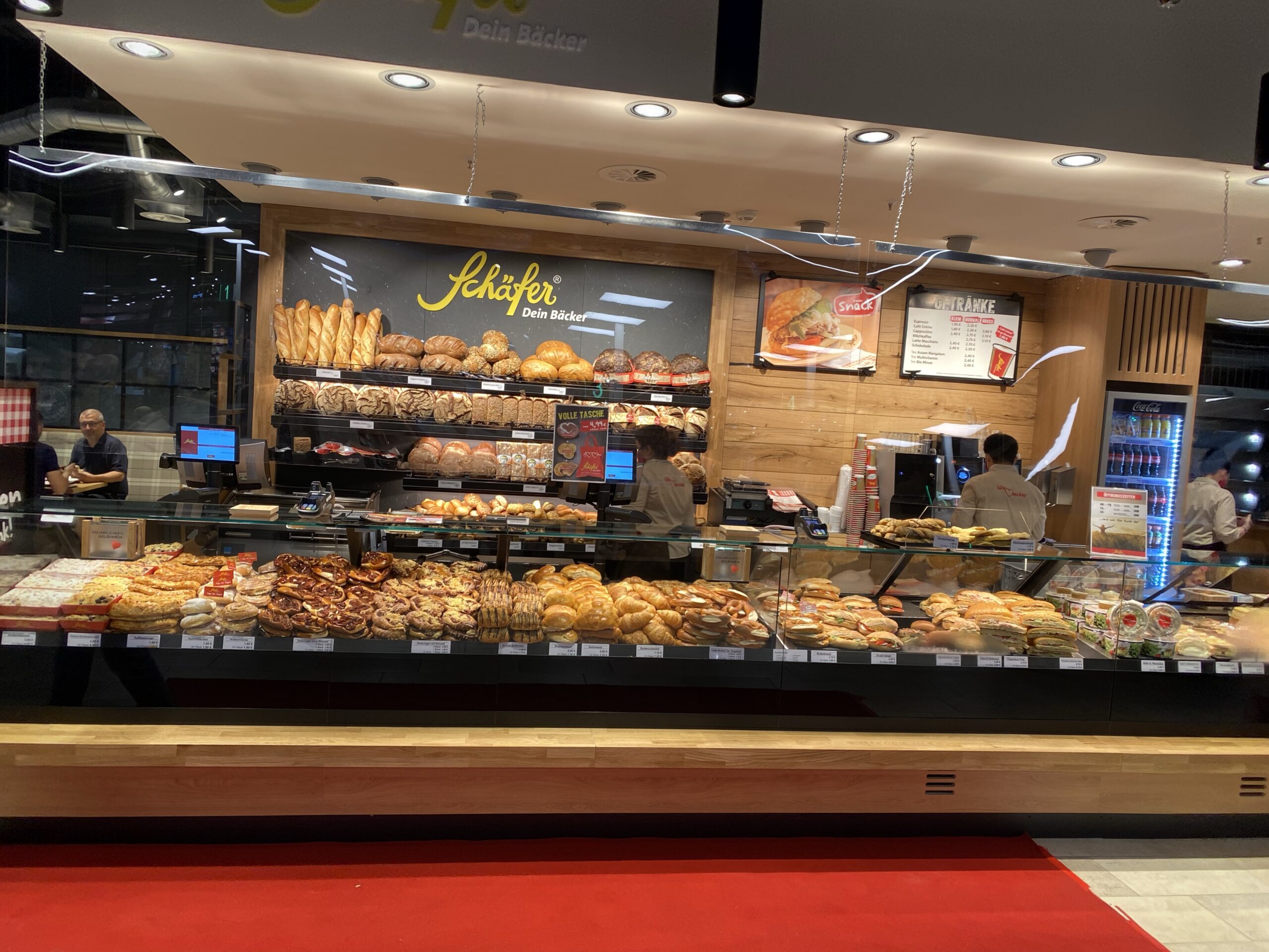 Shopeinrichtung für Bäckerei Schäfer in Frankfurt/Main